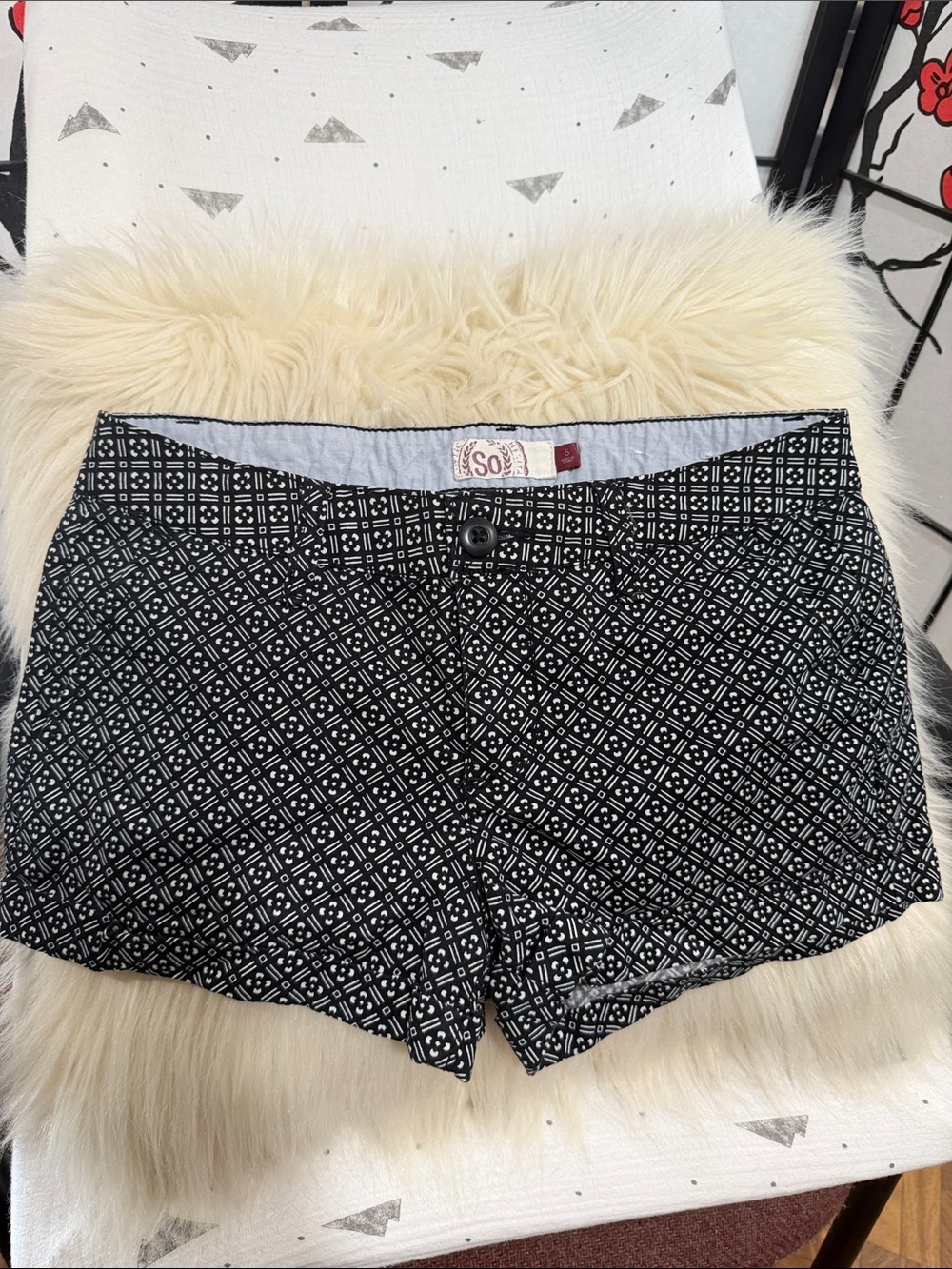 SO Black & White Geometric High-Waist Women’s Shorts